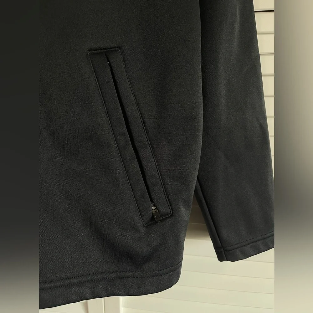 UCLA Men’s Under Armour cold gear zip up